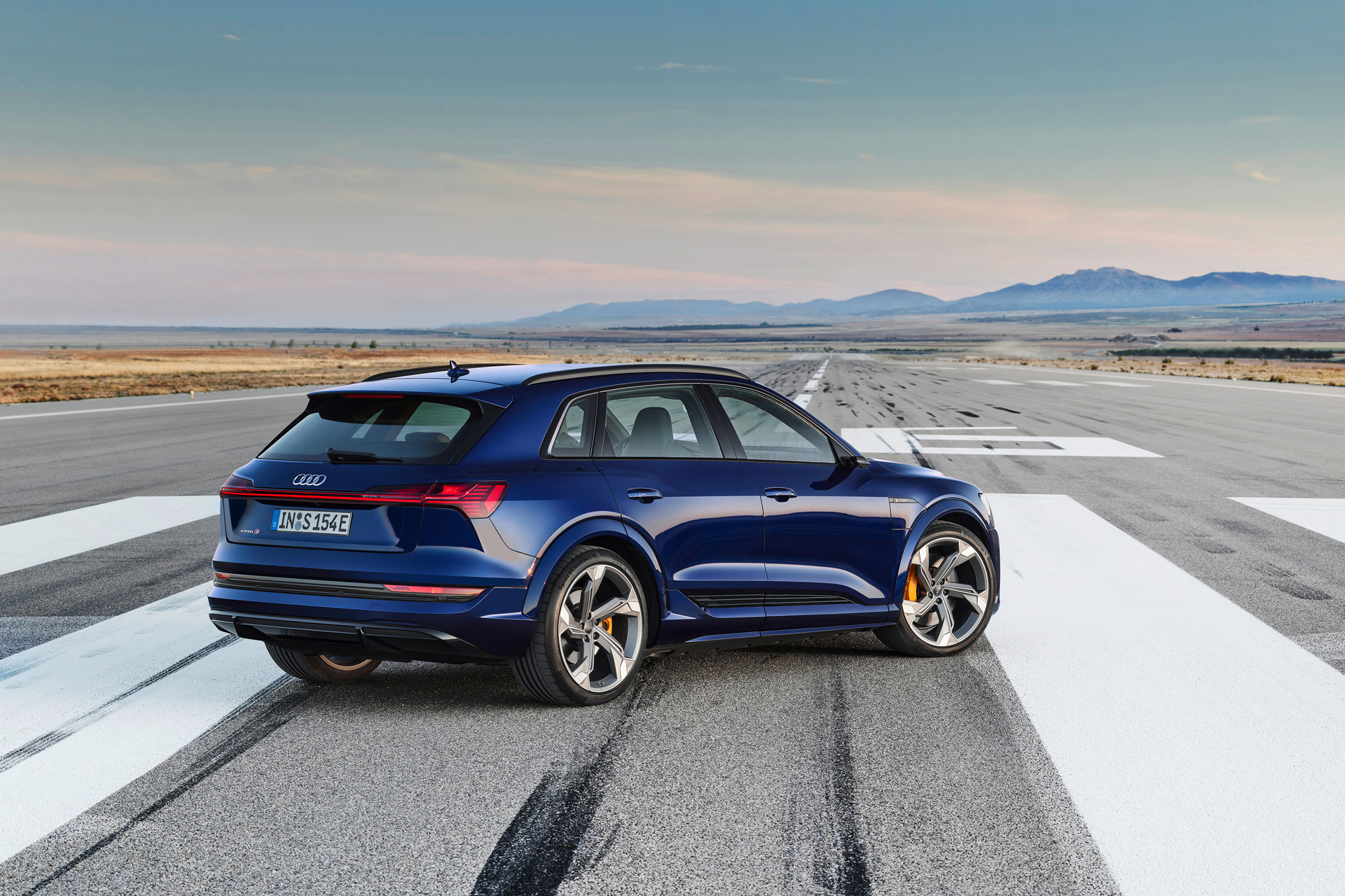 Audi e-tron S - Audi elbilar 2022