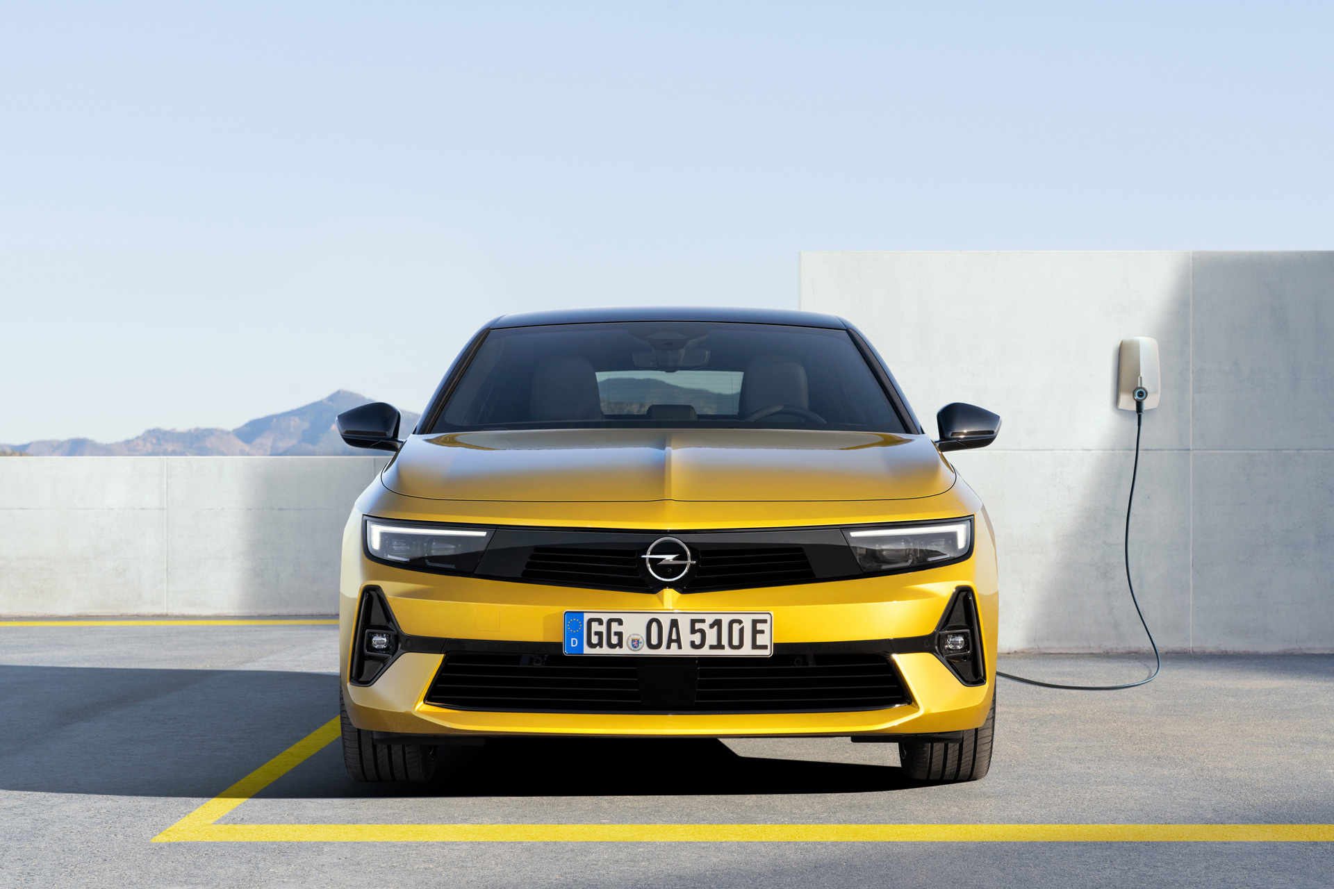 Opel Astra Hybrid 2022